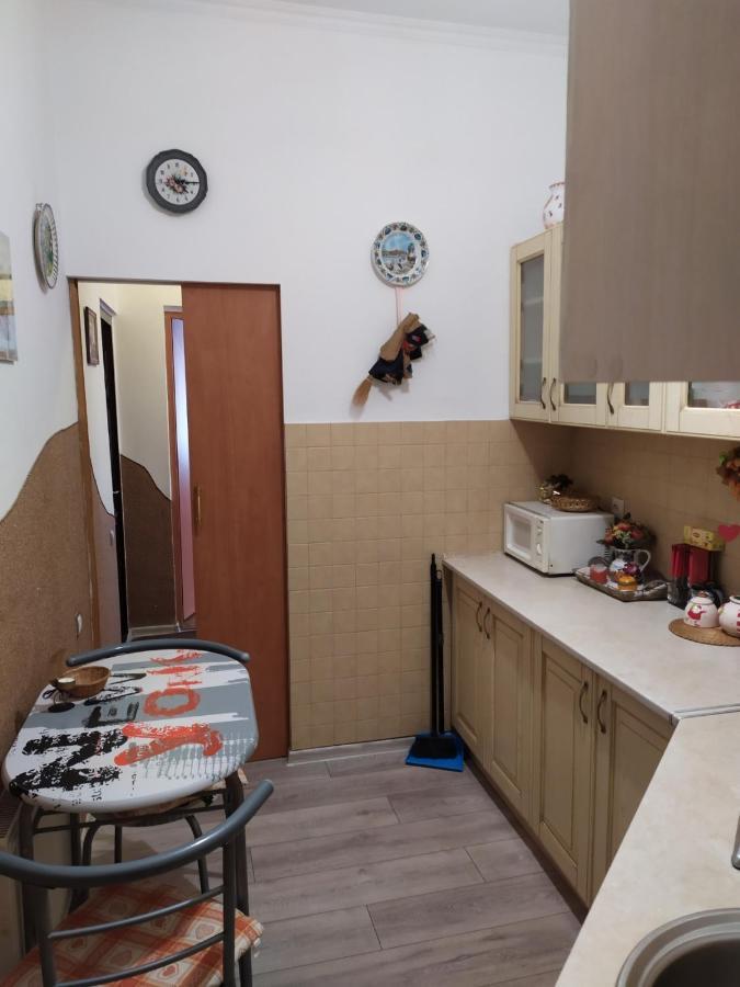 Двокімнатна Квартира В Центрі Міста إلفيف المظهر الخارجي الصورة